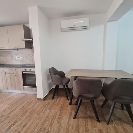 Apartmani Jadro Vir Ngoại thất bức ảnh