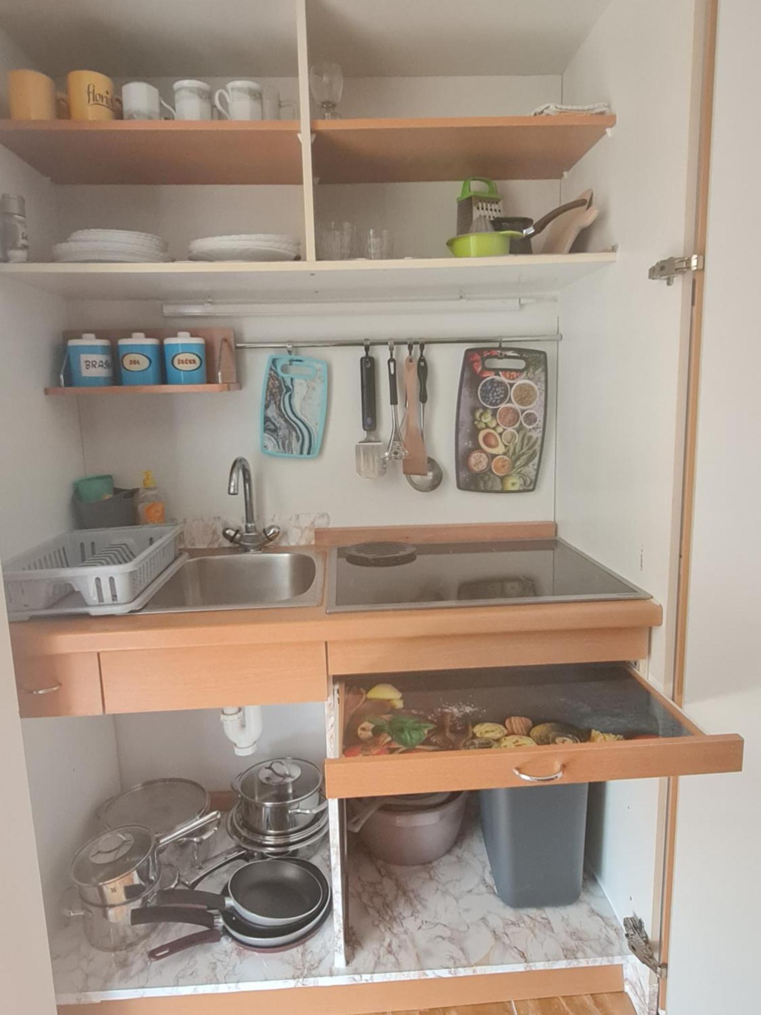 Apartmani Jadro Vir Ngoại thất bức ảnh